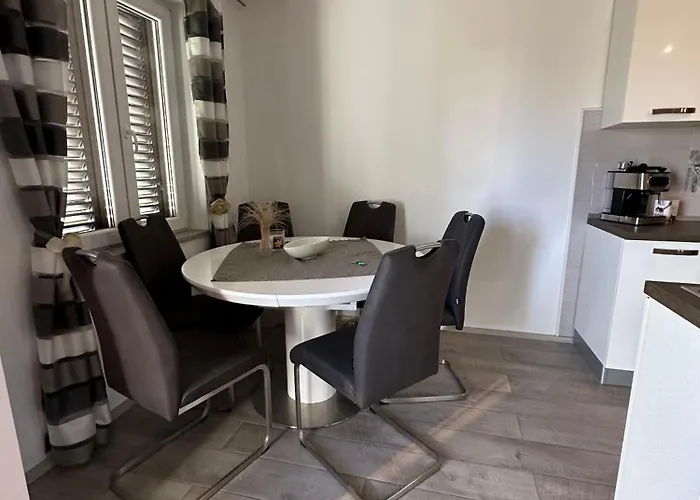 Ivica Apartament *